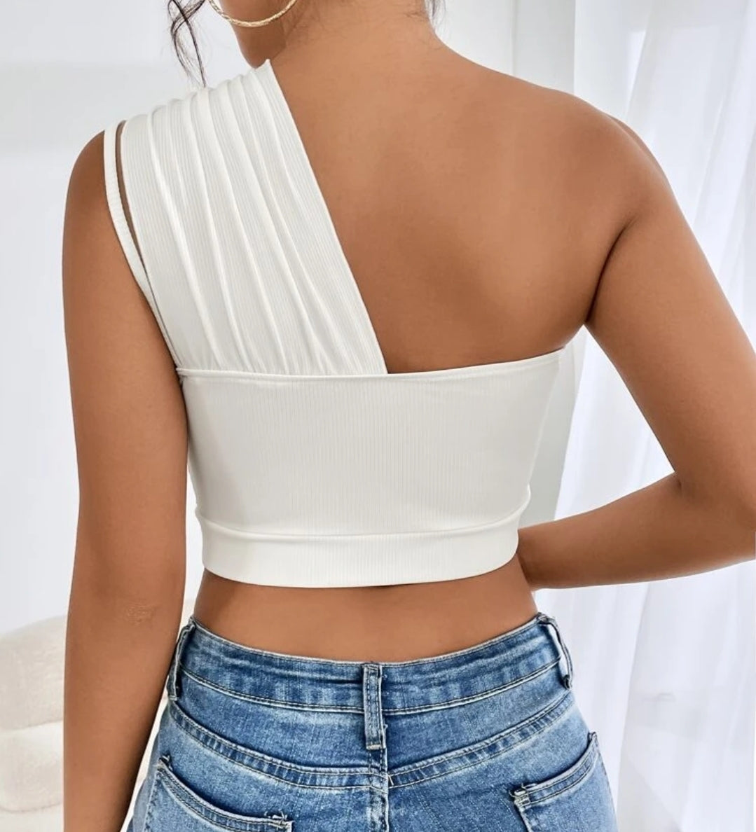 One Shoulder Cut Out Crop Top